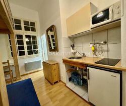 Estudio en alquiler, 18 m², con vistas al mar, Hyères