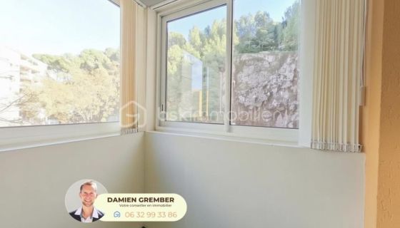 A louer APPARTEMENT T2 35 M2 BORD DE MER SETE