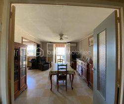 A louer APPARTEMENT T3 69 M2 BORD DE MER TOULON