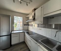 A louer APPARTEMENT T3 62 M2 TERRASSE BORD DE MER LA GARDE