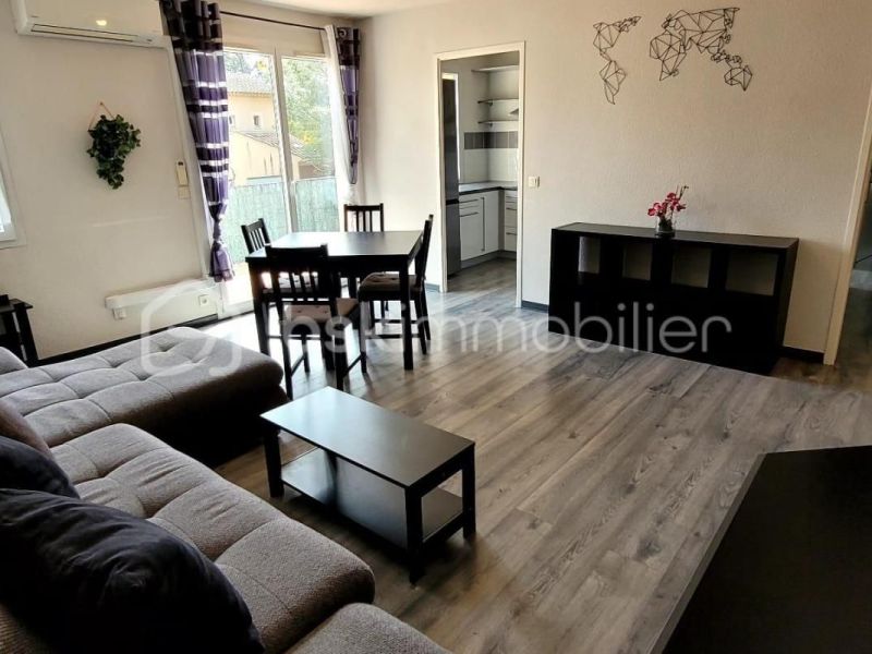 A louer APPARTEMENT T3 62 M2 TERRASSE BORD DE MER LA GARDE