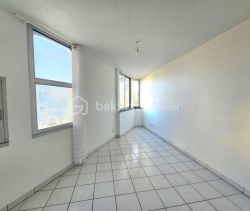 A louer APPARTEMENT T2 28 M2 BORD DE MER BALARUC LES BAINS