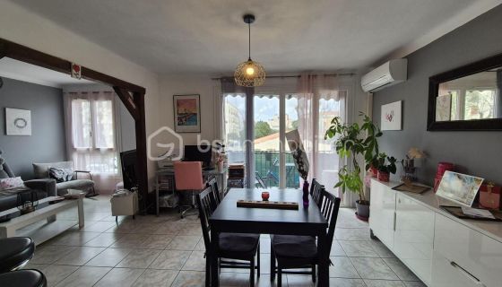 A louer APPARTEMENT T5 82 M2  PERPIGNAN