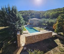 A louer APPARTEMENT NEUF T2 56 M2 TERRASSE  DRAGUIGNAN