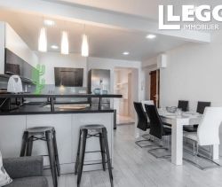 For rent: 2-bedroom apartment, 68 m², terrace, seaside, Nice