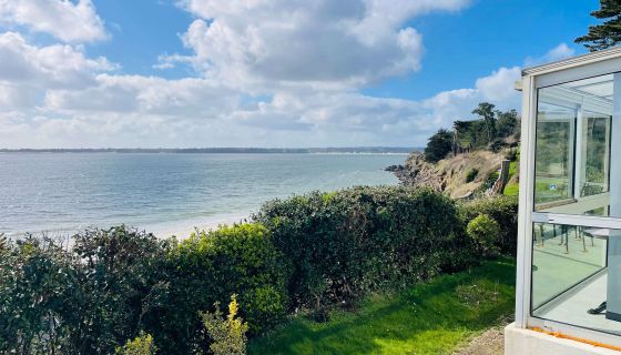 Hermosa casa de 7 habitaciones, 132 m², excepcional vista al mar - Barrio Sables Blancs, Concarneau