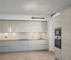 A louer APPARTEMENT T4 95 M2 BORD DE MER NICE