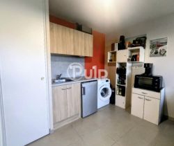 For rent: 1-bedroom apartment, 40 m², terrace, Saint-Xandre