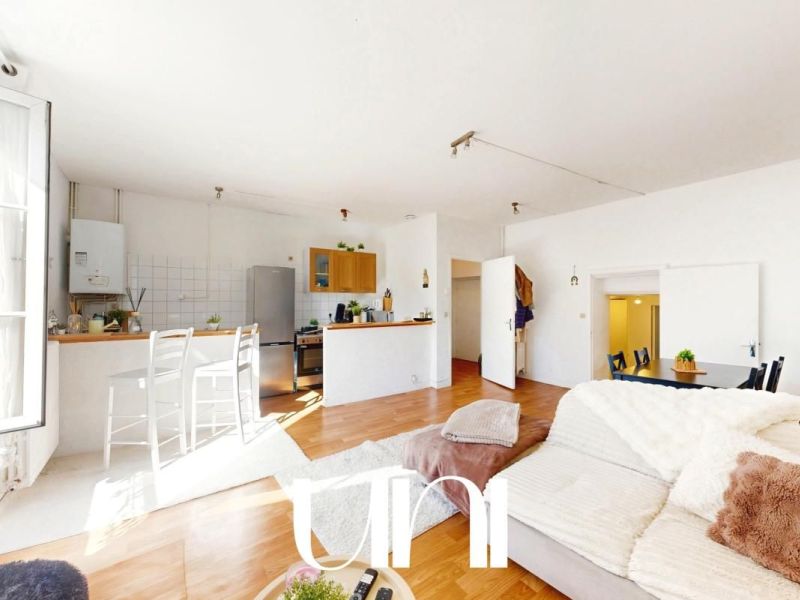 For rent: 2-bedroom apartment, 67 m², Bayeux