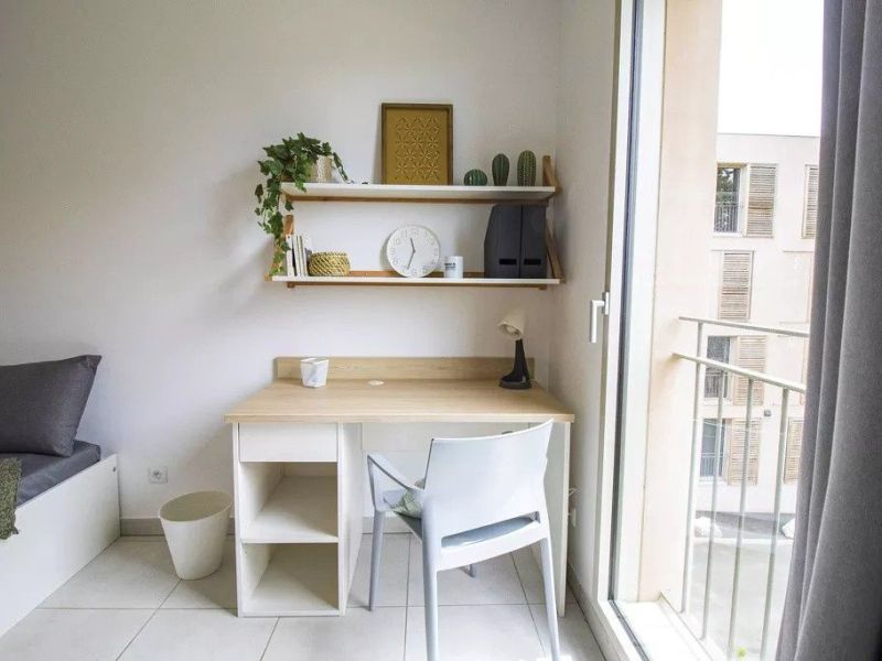 A louer STUDIO  19 M2  AIX EN PROVENCE