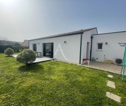 For sale: 5-room house, 122 m², Le Bernard