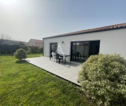 For sale: 5-room house, 122 m², Le Bernard