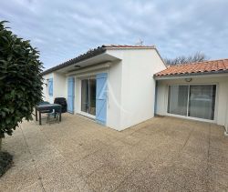 A vendre MAISON  4 PIECES 67 M2 BORD DE MER SAINT VINCENT SUR JARD