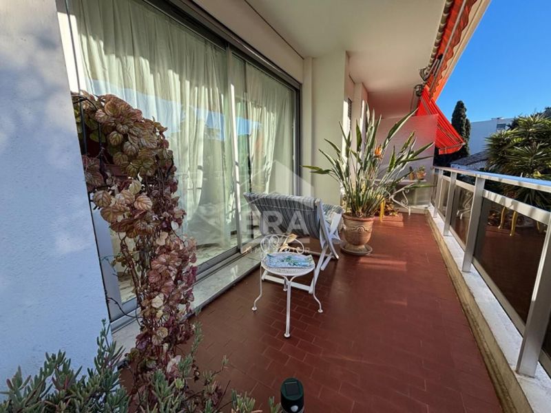 For rent: 2-bedroom apartment, 92 m², terrace, seaside, Cros de Cagnes