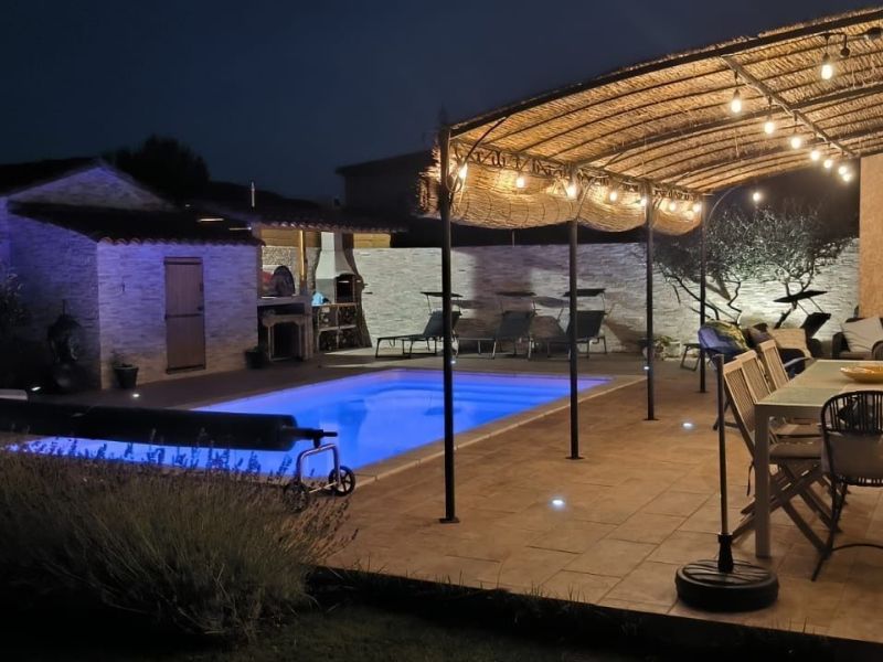 A louer MAISON  5 PIECES 128 M2  CUGES LES PINS