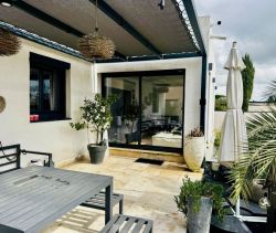 A louer MAISON  DE MAîTRE  ROCHEFORT DU GARD