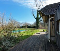 A louer LONGèRE  145 M2 BORD DE MER DROSAY