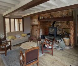 A louer LONGèRE  7 PIECES 137 M2  CREQUY