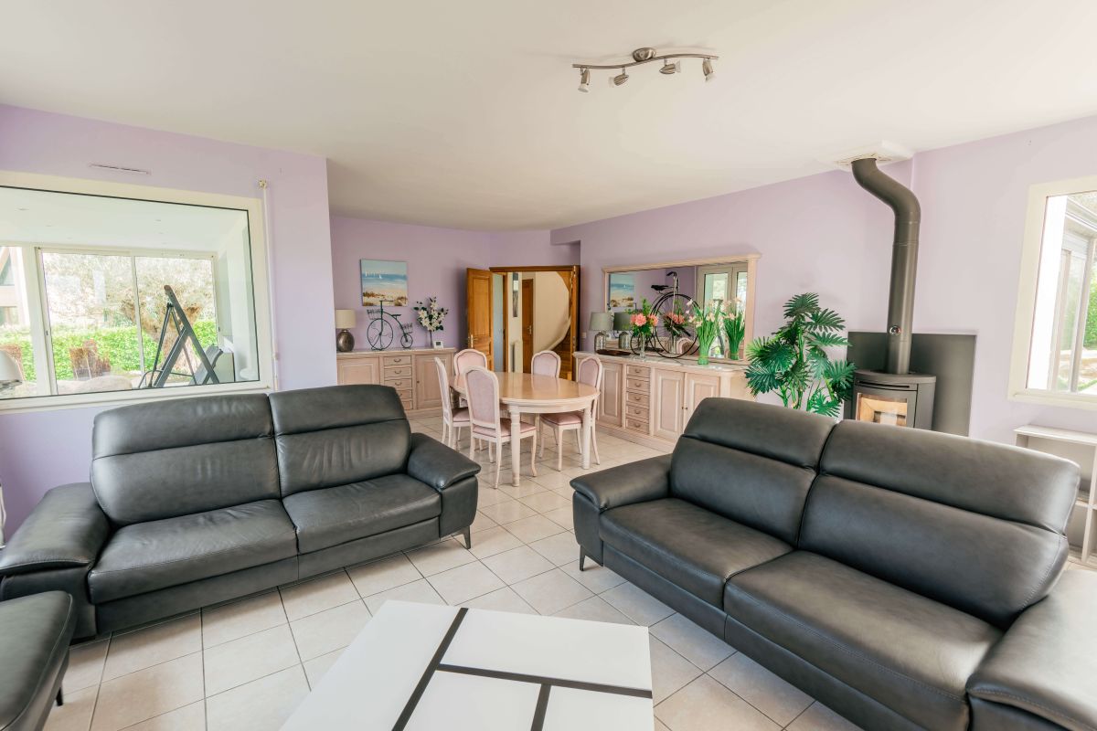 a53df914d7a4d4afc3c0a461ebd6405e