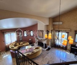 A louer MAISON  5 PIECES 137 M2 BORD DE MER SAINT CYPRIEN