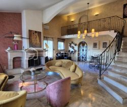 A louer MAISON  5 PIECES 137 M2 BORD DE MER SAINT CYPRIEN