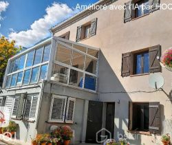 For rent: 10-room house, 318 m², beachfront, Bonifacio