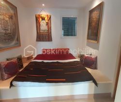 For rent: 5-room apartment, 78 m², beachfront, Bonifacio