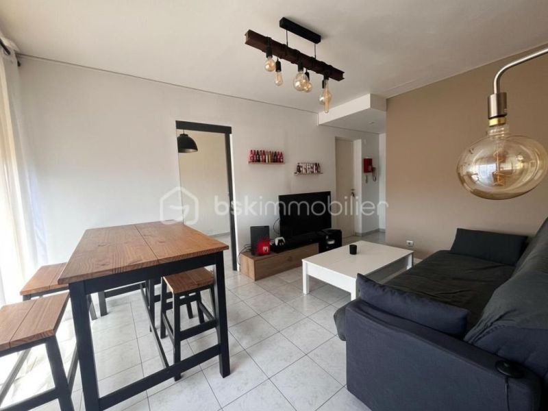 A louer APPARTEMENT T4 60 M2 BORD DE MER LA SEYNE SUR MER