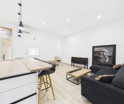 A louer APPARTEMENT T4 81 M2 BORD DE MER AJACCIO