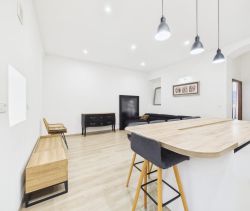 A louer APPARTEMENT T4 81 M2 BORD DE MER AJACCIO