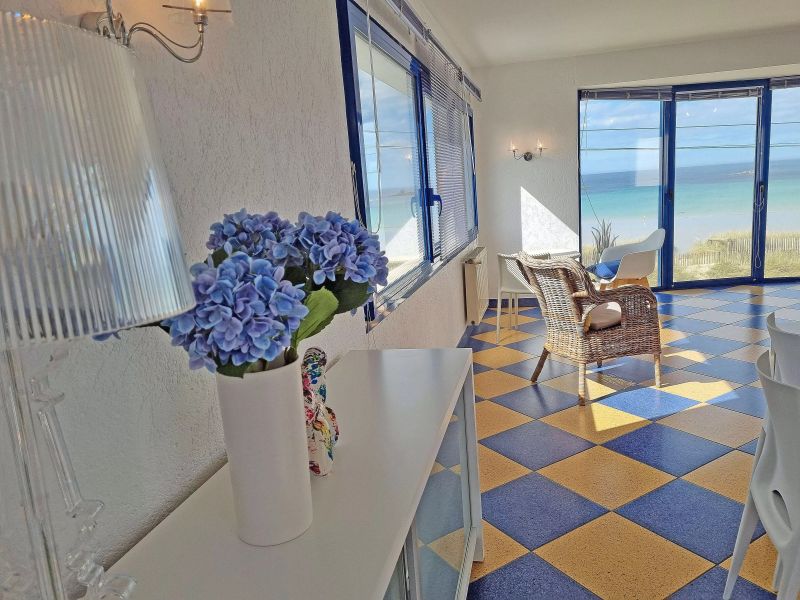 For sale: 5-room house, 145 m², exceptional sea view, Plouescat