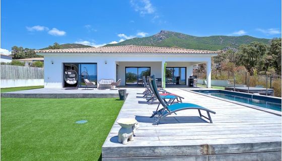 A louer MAISON  5 PIECES 172 M2 VUE MER BASTELICACCIA