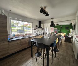 A louer LONGèRE  8 PIECES 225 M2  ENQUIN LEZ GUINEGATTE