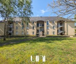 For rent: 5-room duplex apartment, 90 m², IFS