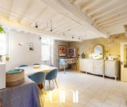 For rent: Mansion by the sea, Thaon