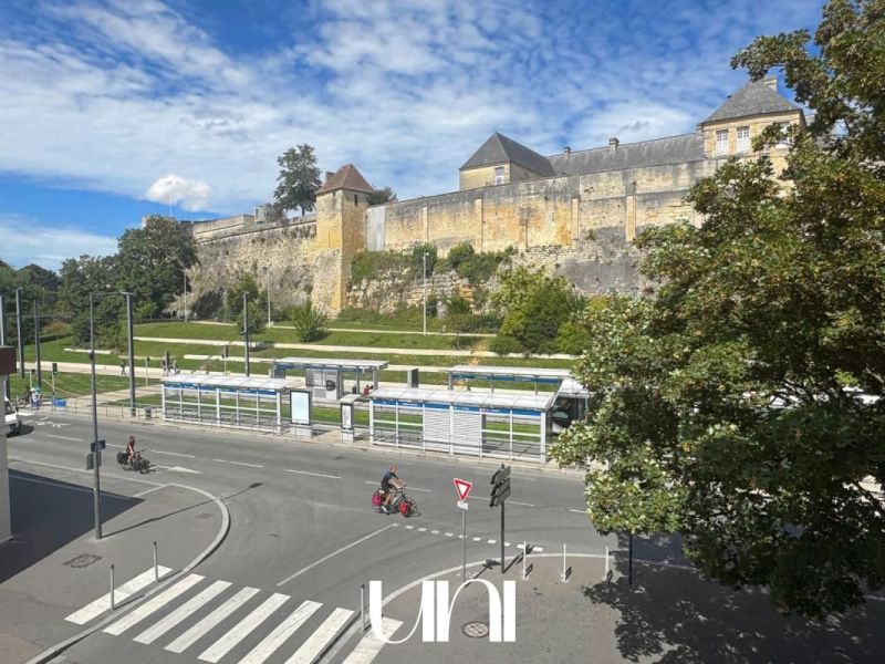 Apartment for rent, 2 bedrooms, 105 m², Caen