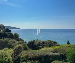 Se vende: casa de 7 habitaciones, 430 m², en primera línea de playa, La Croix-Valmer