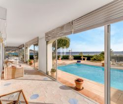 A louer APPARTEMENT DE PRESTIGE T4 187 M2 TERRASSE VUE MER SAINTE MAXIME