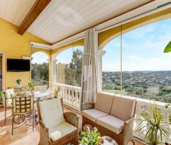 Se vende: casa de 6 habitaciones, 207 m², frente al mar, Sainte-Maxime