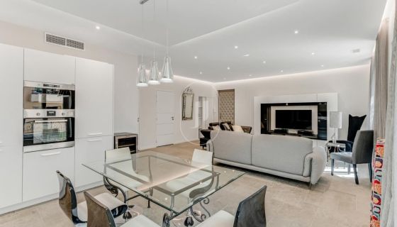 A louer APPARTEMENT DE PRESTIGE T3 89 M2 VUE MER SAINTE MAXIME