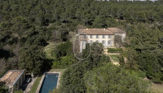 A louer MAISON  DE MAîTRE  AIX EN PROVENCE