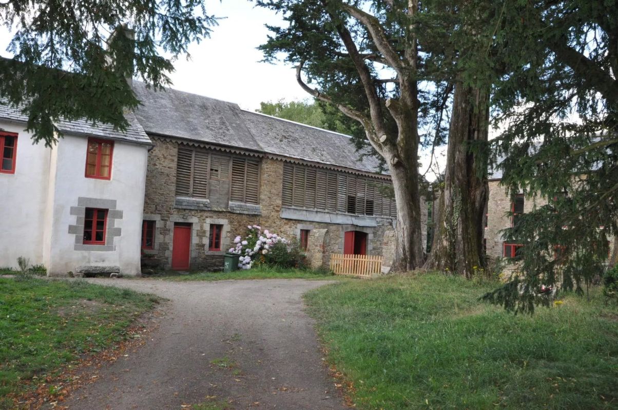 c81e728d9d4c2f636f067f89cc14862c