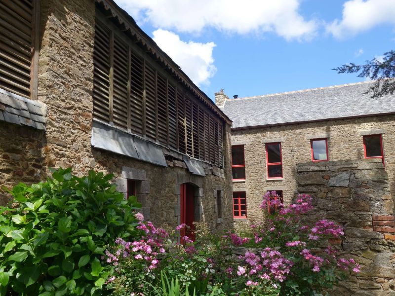 For sale: Character property, 364 m², Landivisiau
