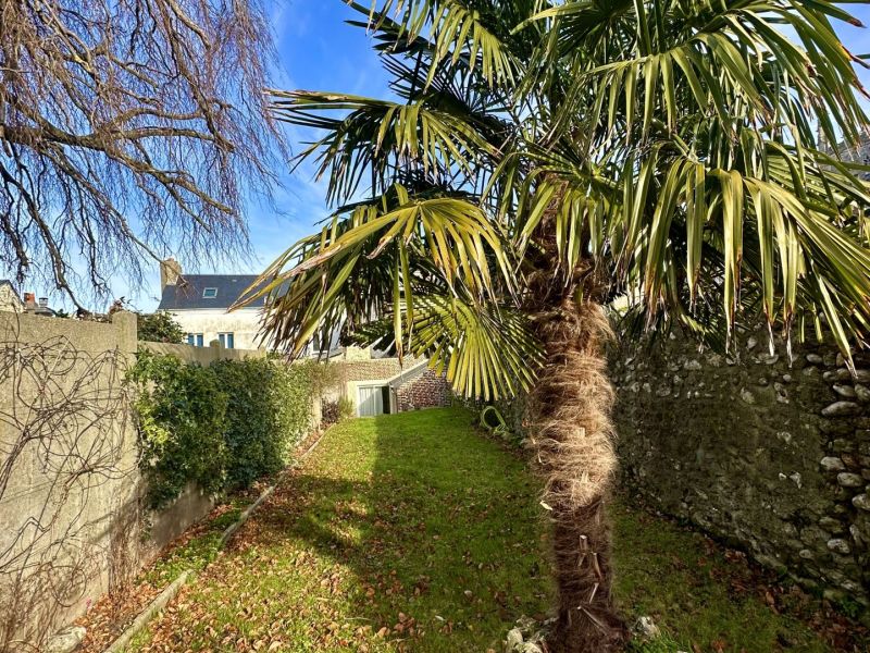 For sale: beautiful 140 m² townhouse with character in Fécamp