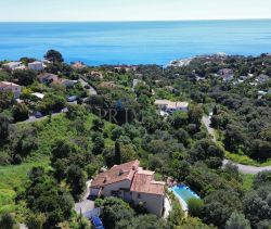 A louer MAISON  6 PIECES 155 M2 VUE MER LES ISSAMBRES