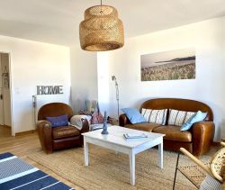 For rent: 5-room apartment, 106 m², terrace, seaside, Saint Gilles Croix de Vie