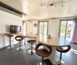 For sale: 5-room house, 114 m², seaside, Longeville-sur-Mer