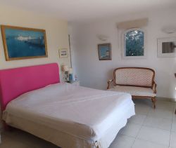 A vendre MAISON  6 PIECES 200 M2 BORD DE MER TOULON