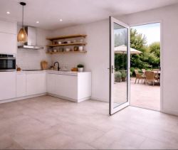 A louer APPARTEMENT DE PRESTIGE NEUF T4 130 M2 TERRASSE BORD DE MER SAINT RAPHAEL