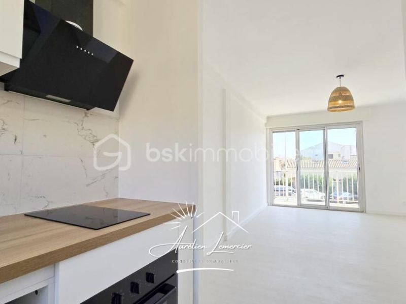 A louer APPARTEMENT T2 38 M2 TERRASSE BORD DE MER PALAVAS LES FLOTS